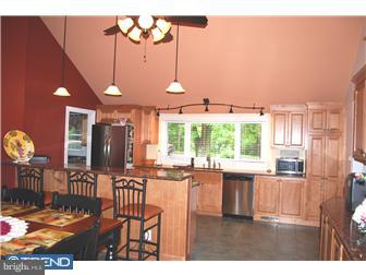 534 Kutcher Road Southampton, PA 18966 - Photo 2 of 12 Kitchen