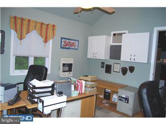 534 Kutcher Road Southampton, PA 18966 - Photo 12 of 12 Office / Study