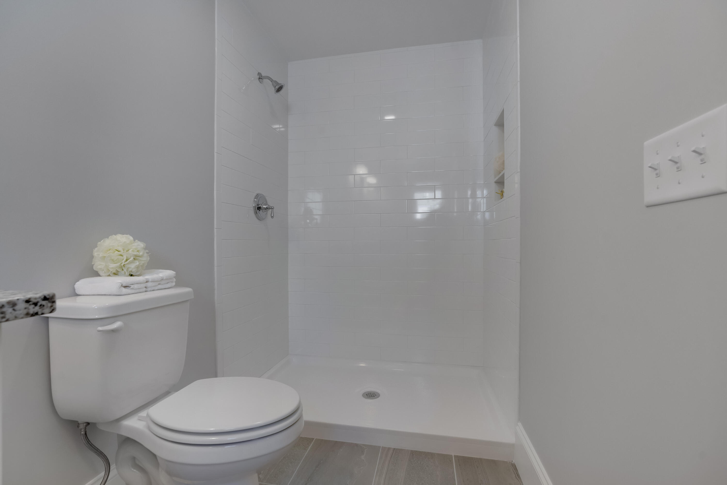 127 Falcon Crest Drive, Unit 4 Gorham, ME 04038 - Photo 17 of 34 _DSC3790