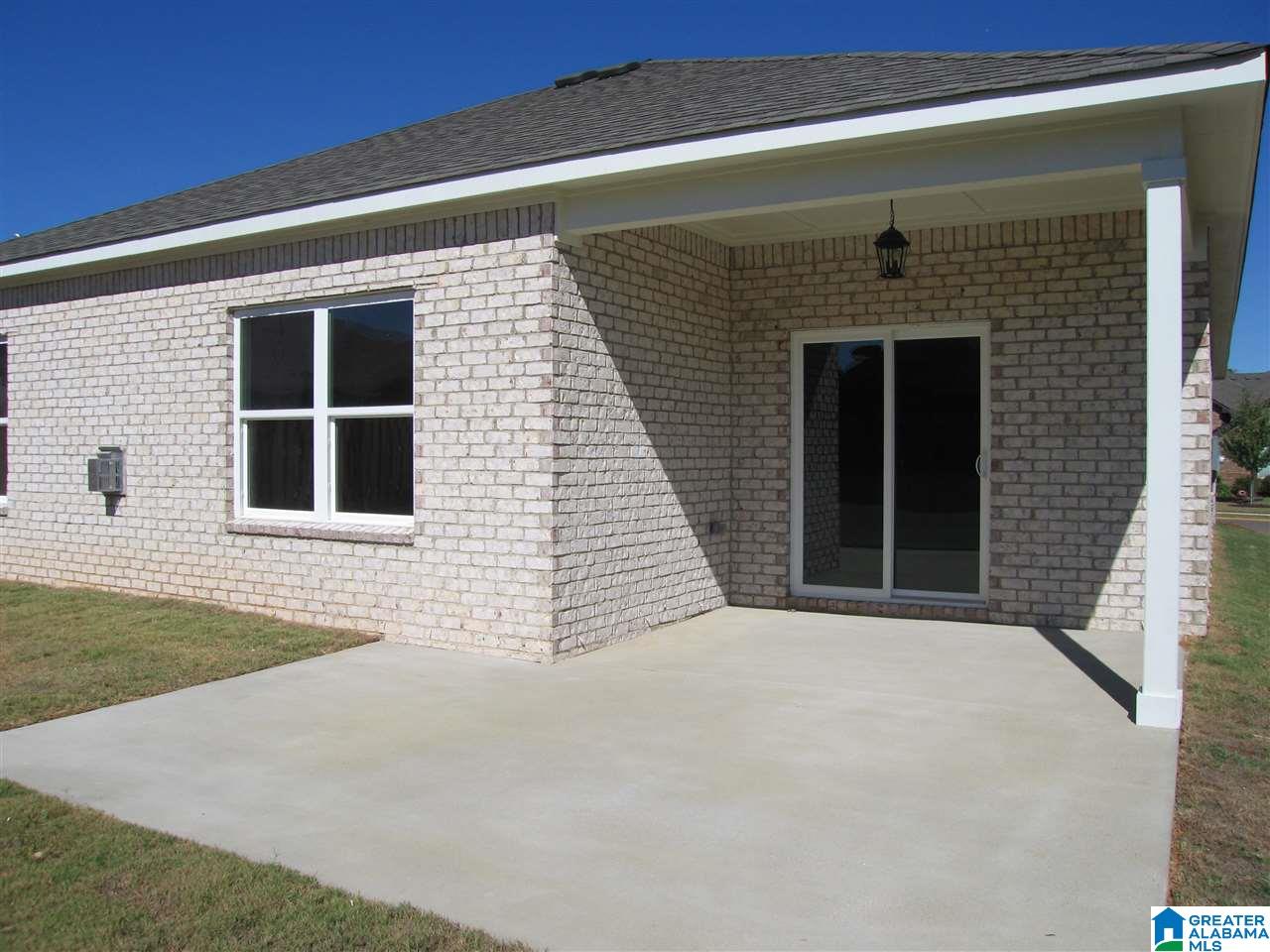 632 Round Road Alabaster, AL 35114 - Photo 2 of 24