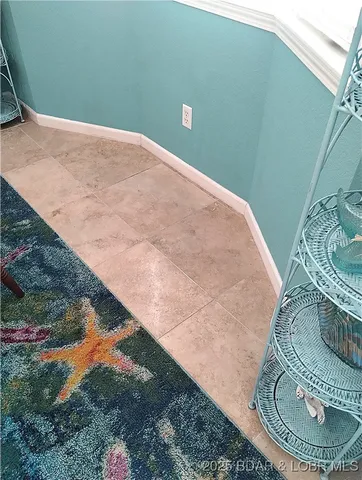 $369,000 | 910 Harbour Towne Drive, Unit E910, Lake Ozark, MO 65049