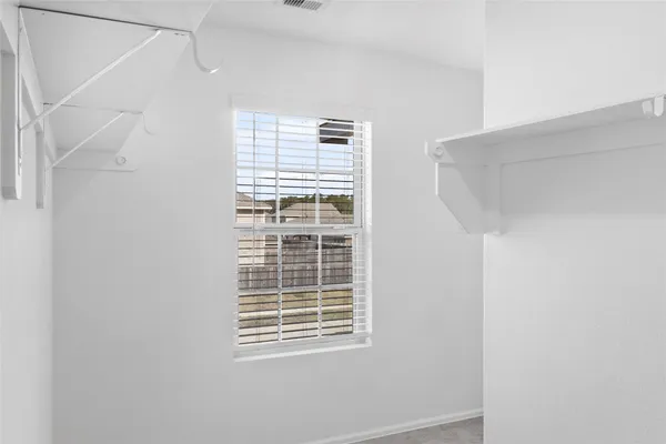 $2,200 | 19148 Cicerone Court, New Caney, TX 77357