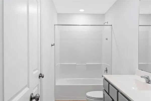 $2,200 | 19148 Cicerone Court, New Caney, TX 77357