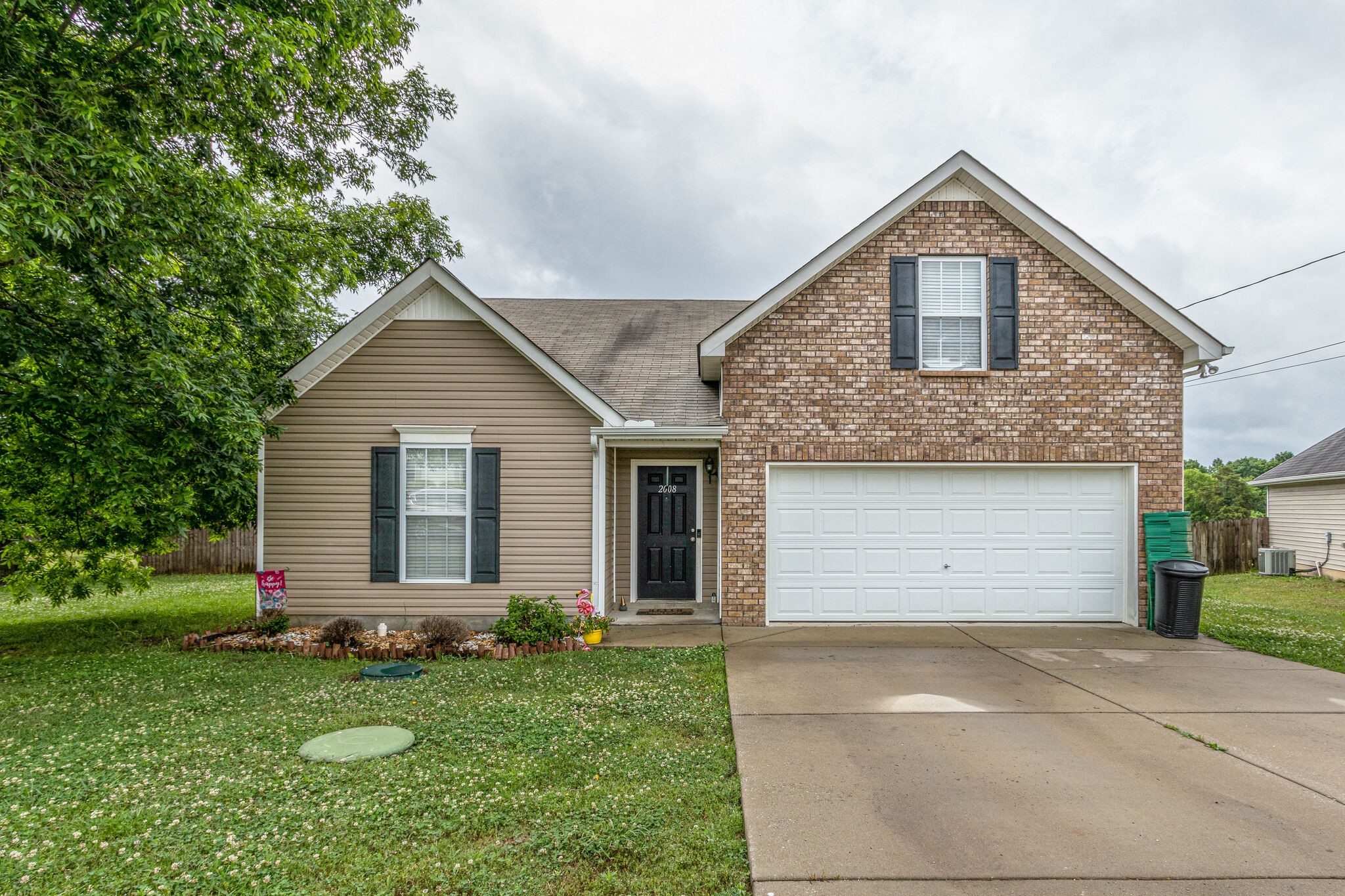 2008 Rindle Court Murfreesboro, TN 37129 - Photo 2 of 26 Gallery Image 2