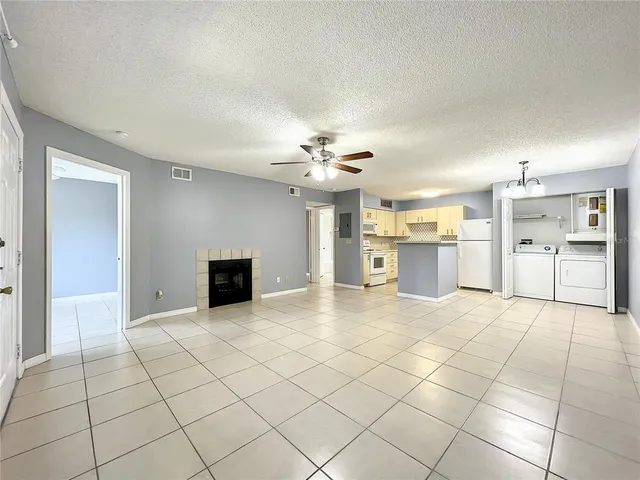 $180,000 | 320 Forestway Circle, Unit 102, Altamonte Springs, FL 32701