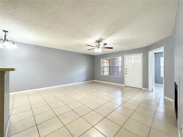$180,000 | 320 Forestway Circle, Unit 102, Altamonte Springs, FL 32701