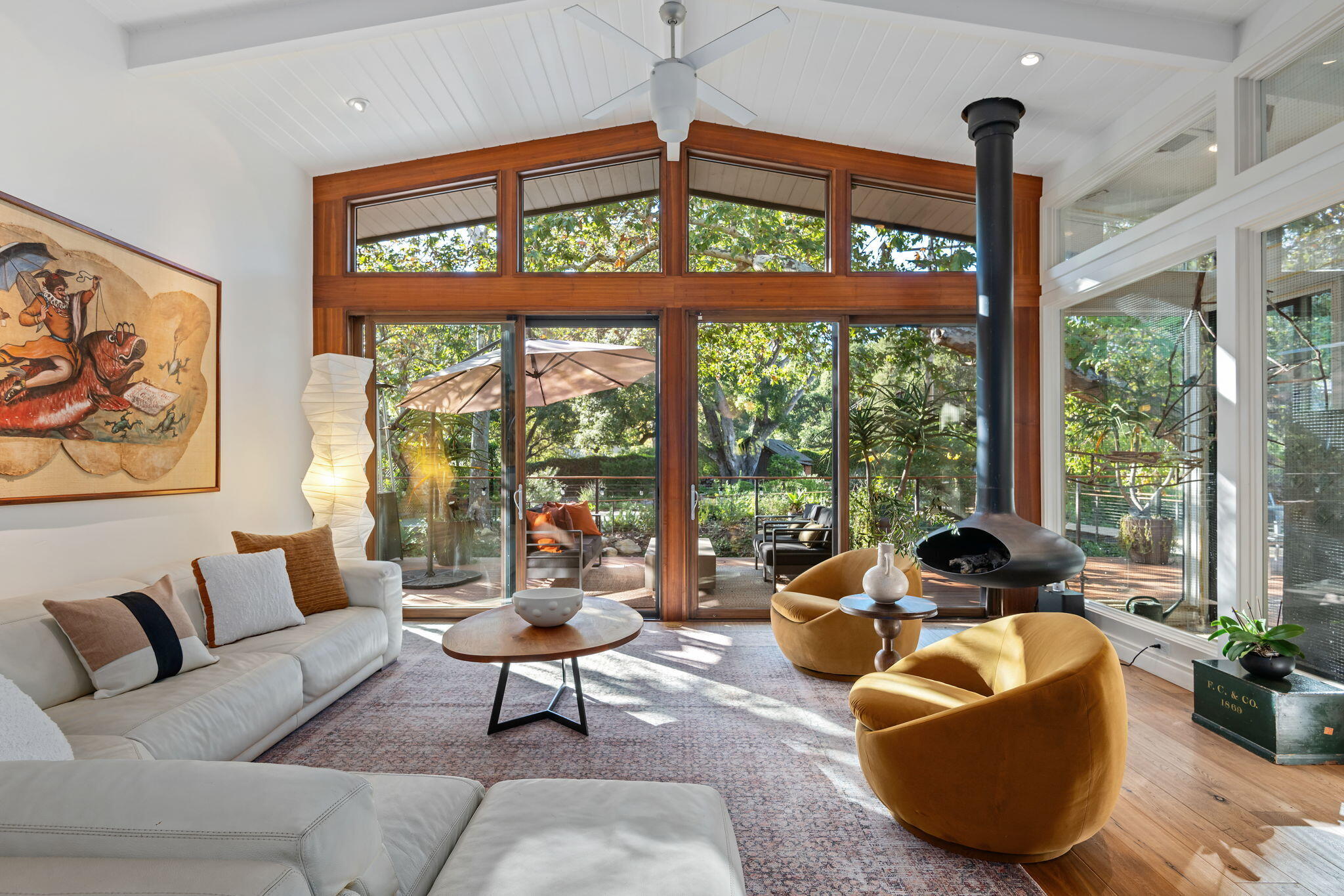 2934 Torito Road Montecito, CA 93108 - Photo 6 of 49 12 - Living Room