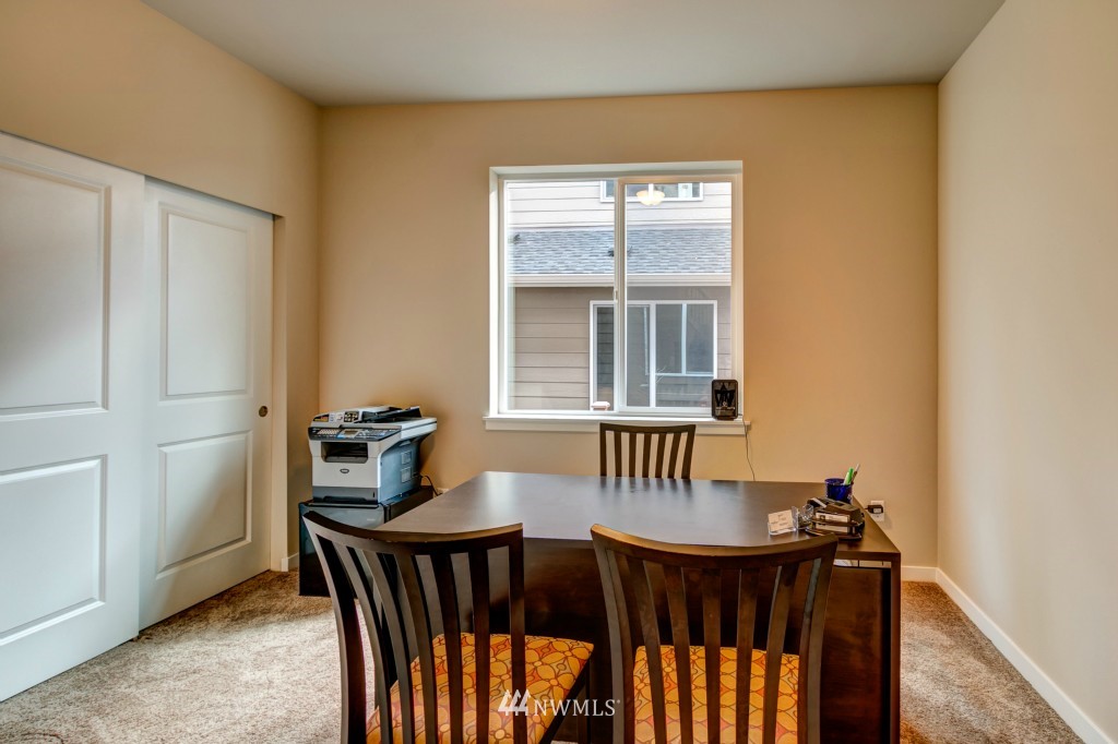 22323 38th Avenue Southeast Bothell, WA 98021 - Photo 19 of 25