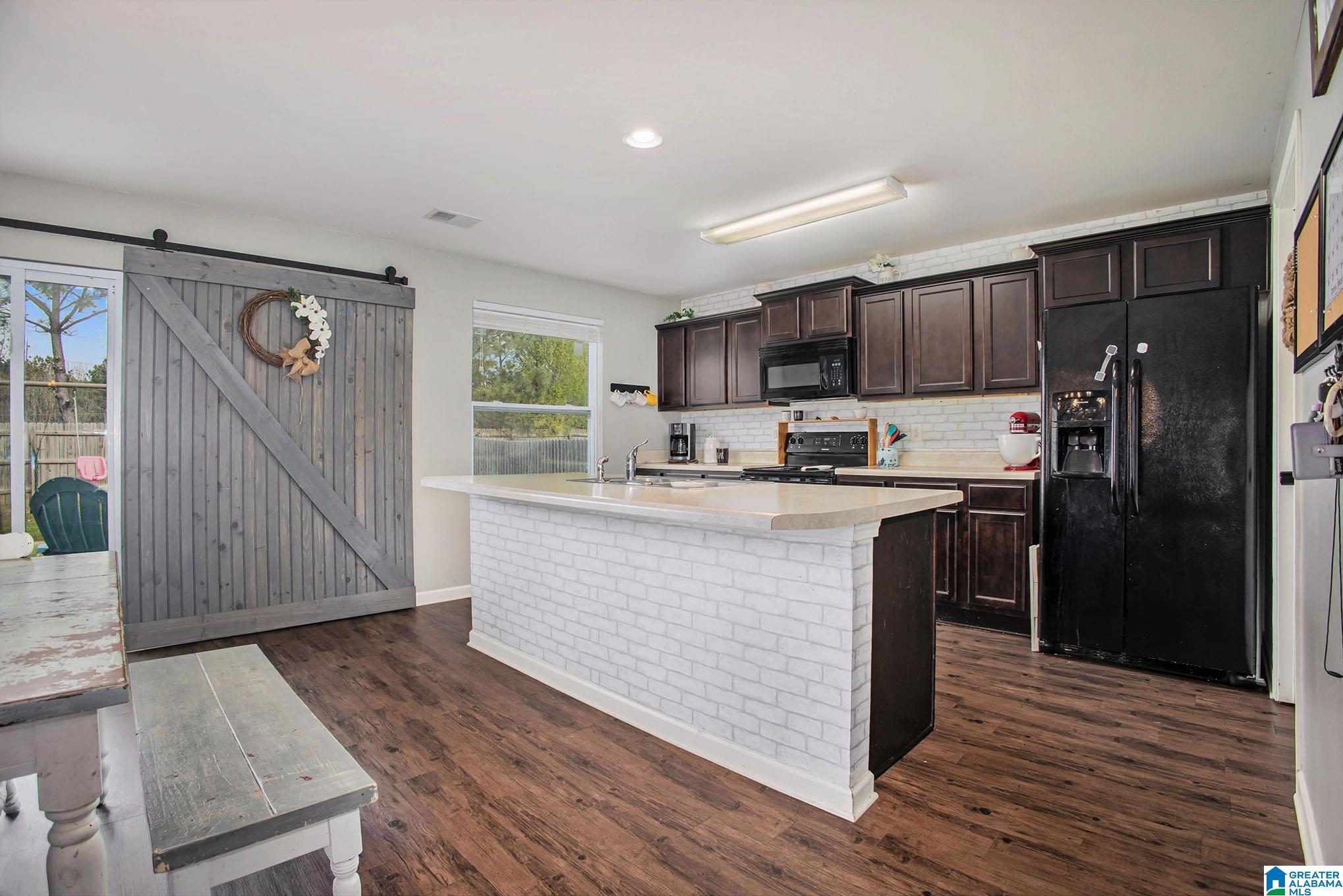 269 Addison Drive Calera, AL 35040 - Photo 3 of 34