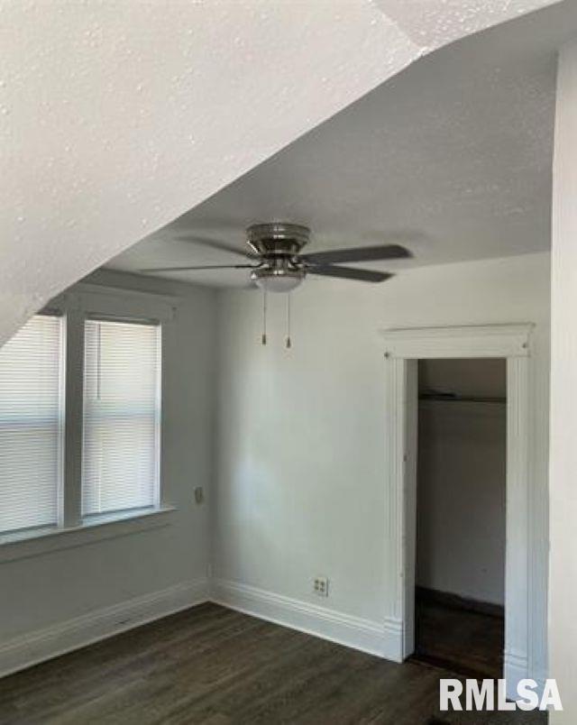 2001 South Spring Street Springfield, IL 62704 - Photo 8 of 14