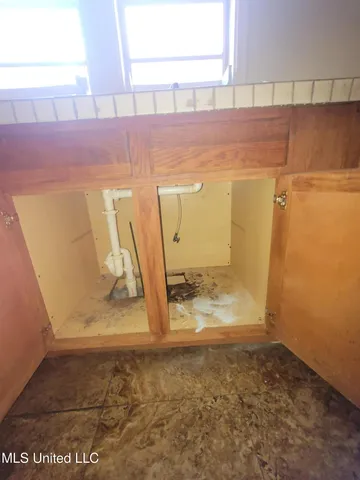 $59,900 | 122 Denwiddie Avenue, McComb, MS 39648