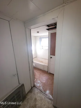 $38,000 | 122 Denwiddie Avenue, McComb, MS 39648