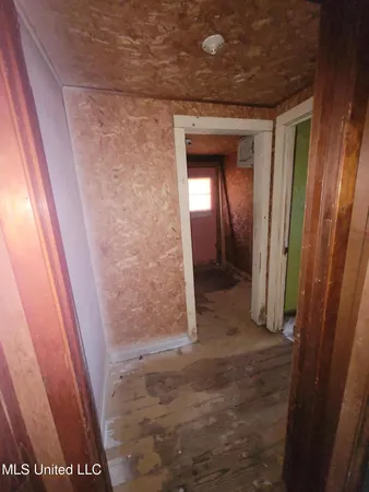 $38,000 | 122 Denwiddie Avenue, McComb, MS 39648