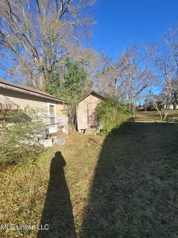 $59,900 | 122 Denwiddie Avenue, McComb, MS 39648