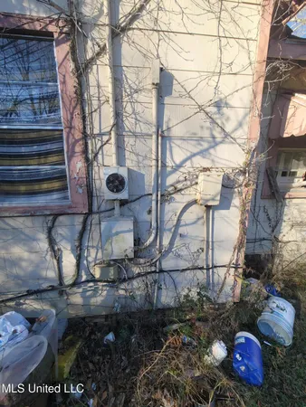 $38,000 | 122 Denwiddie Avenue, McComb, MS 39648