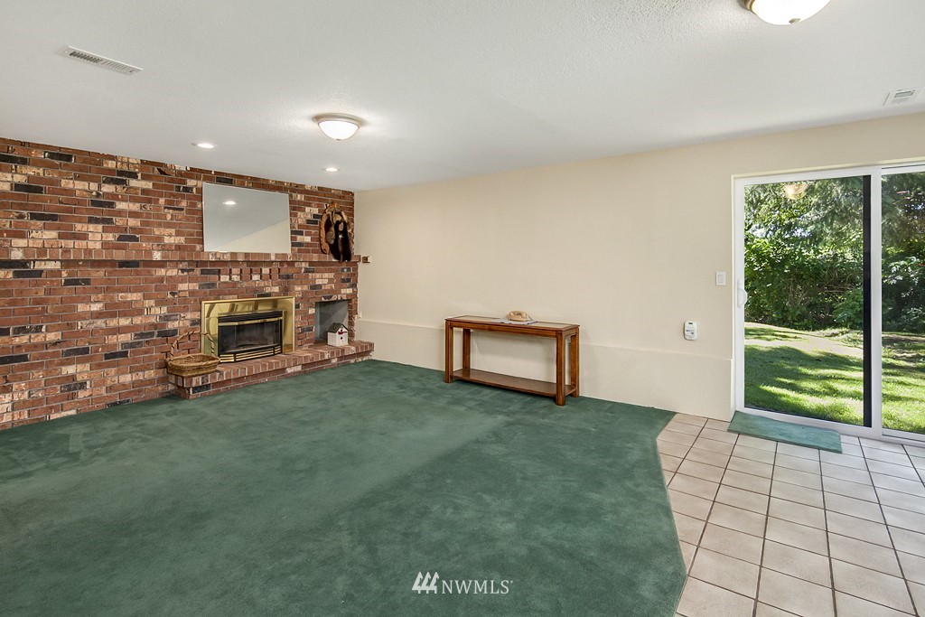 19208 Southeast 196th Street Renton, WA 98058 - Photo 17 of 24