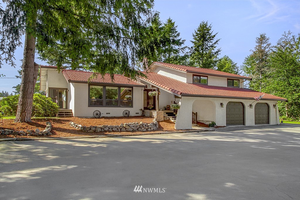 19208 Southeast 196th Street Renton, WA 98058 - Photo 3 of 24
