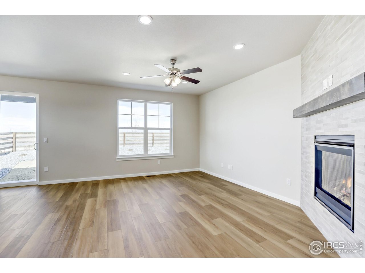 5871 Aspenglow Street Firestone, CO 80504 - Photo 12 of 27