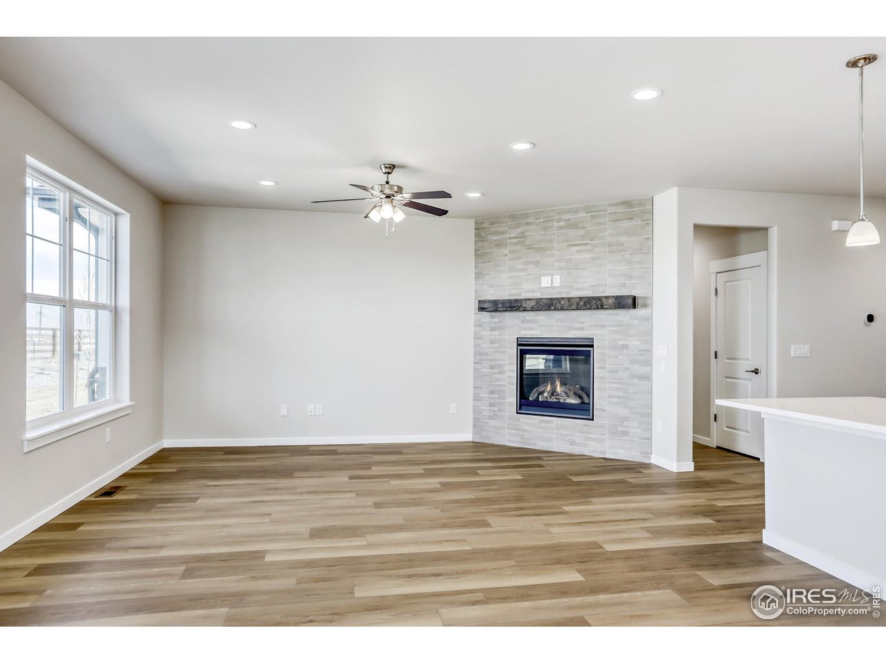 5871 Aspenglow Street Firestone, CO 80504 - Photo 13 of 27