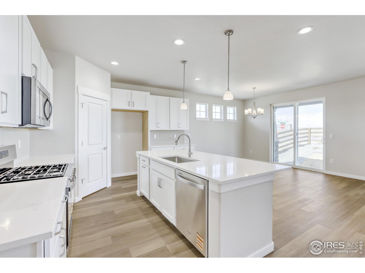 5871 Aspenglow Street Firestone, CO 80504 - Photo 14 of 27