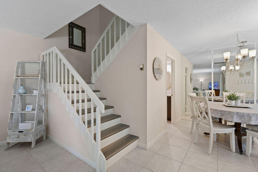 3900 Southeast County Line Road, Unit 22A Jupiter, FL 33469 - Photo 21 of 50 3900CountyLineRd#22A_26