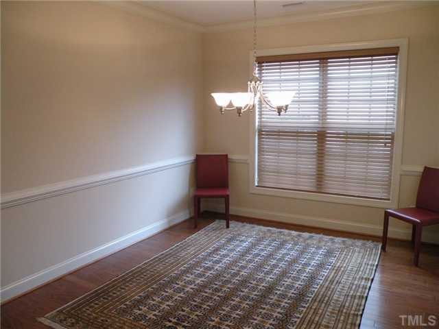 5013 Nautia Street Raleigh, NC 27606 - Photo 7 of 25 Dining Room