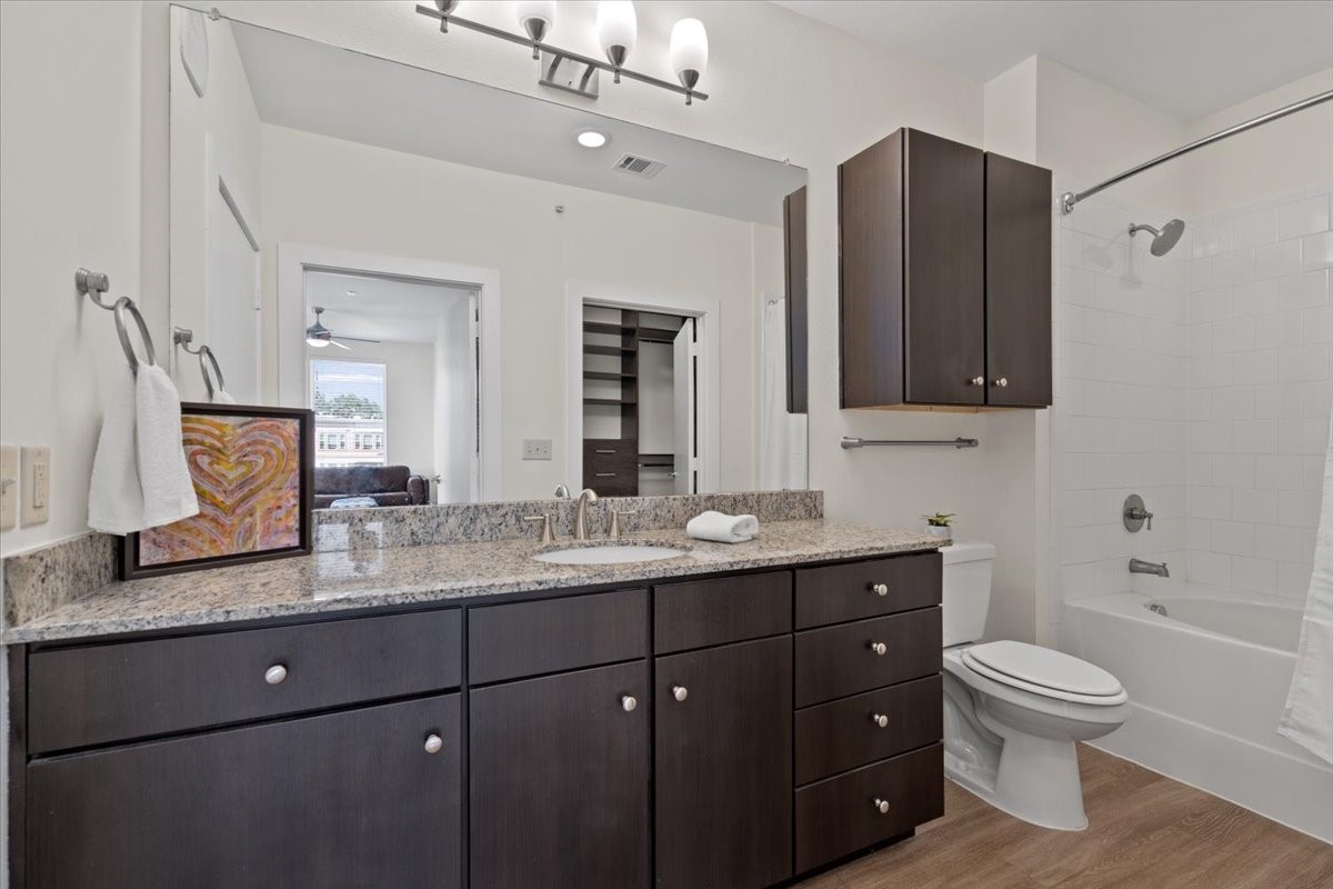 1900 Barton Springs Road, Unit 5001 Austin, TX 78704 - Photo 18 of 34