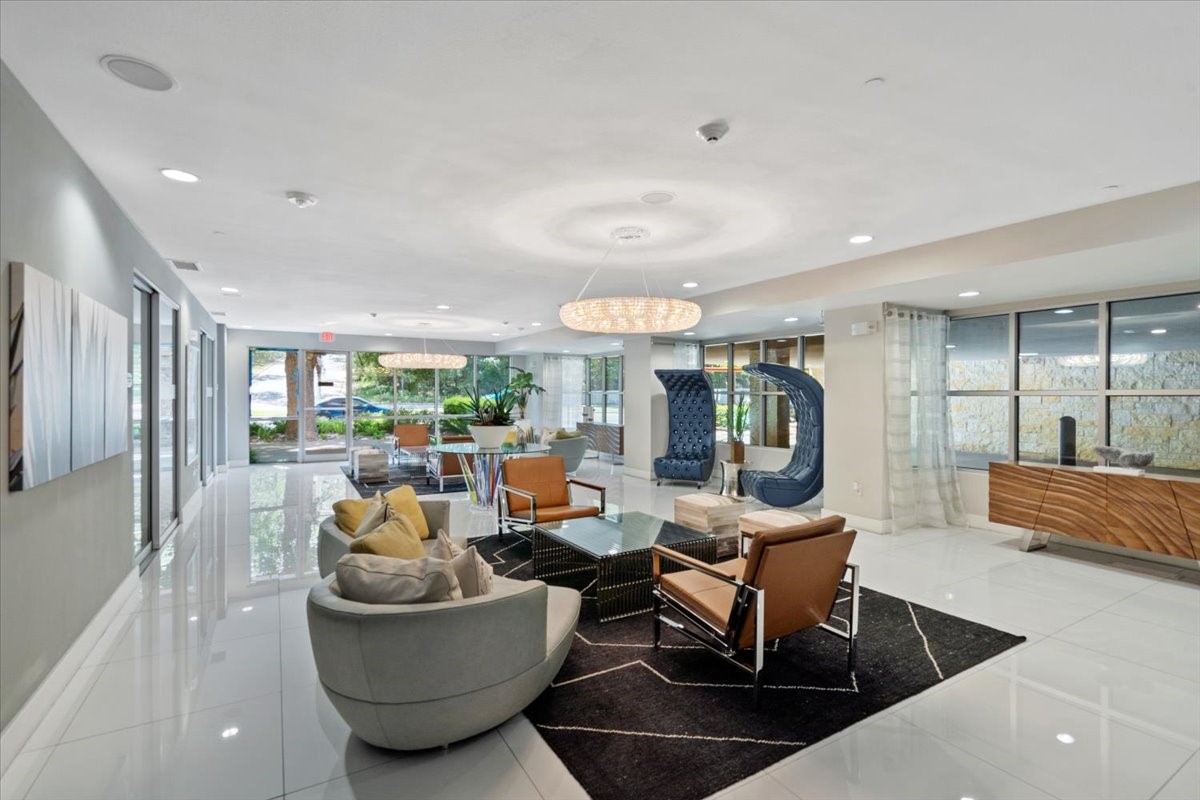 1900 Barton Springs Road, Unit 5001 Austin, TX 78704 - Photo 31 of 34