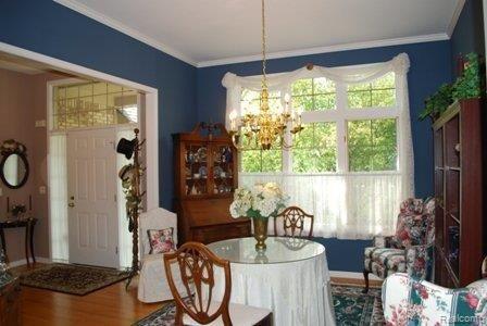 1064 Blue Ridge Circle Clarkston, MI 48348 - Photo 5 of 14 DINING ROOM.jpg
