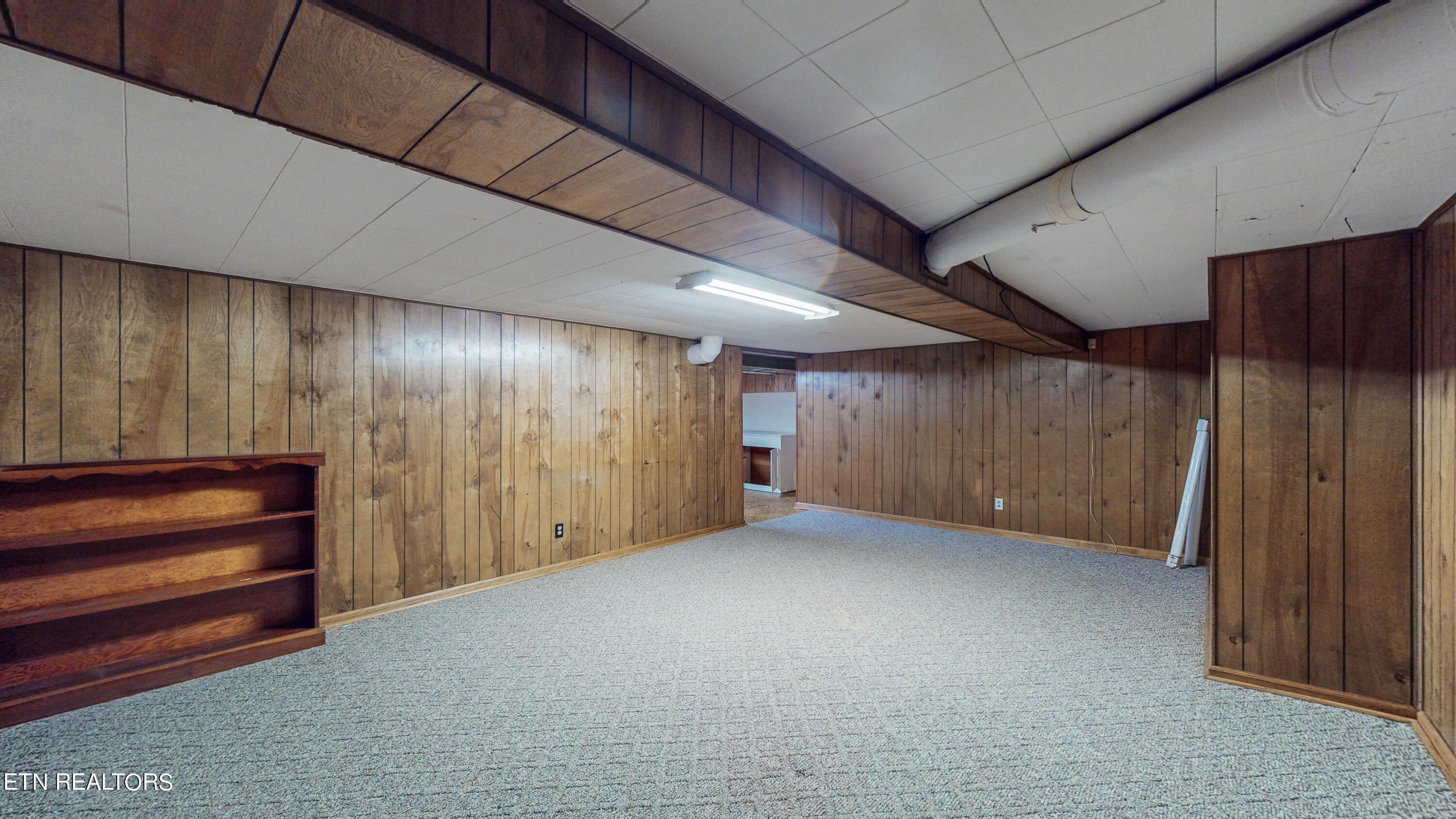437 Pinecrest Road Jacksboro, TN 37757 - Photo 23 of 43 411-Pinecrest-Rd-12222023_141723