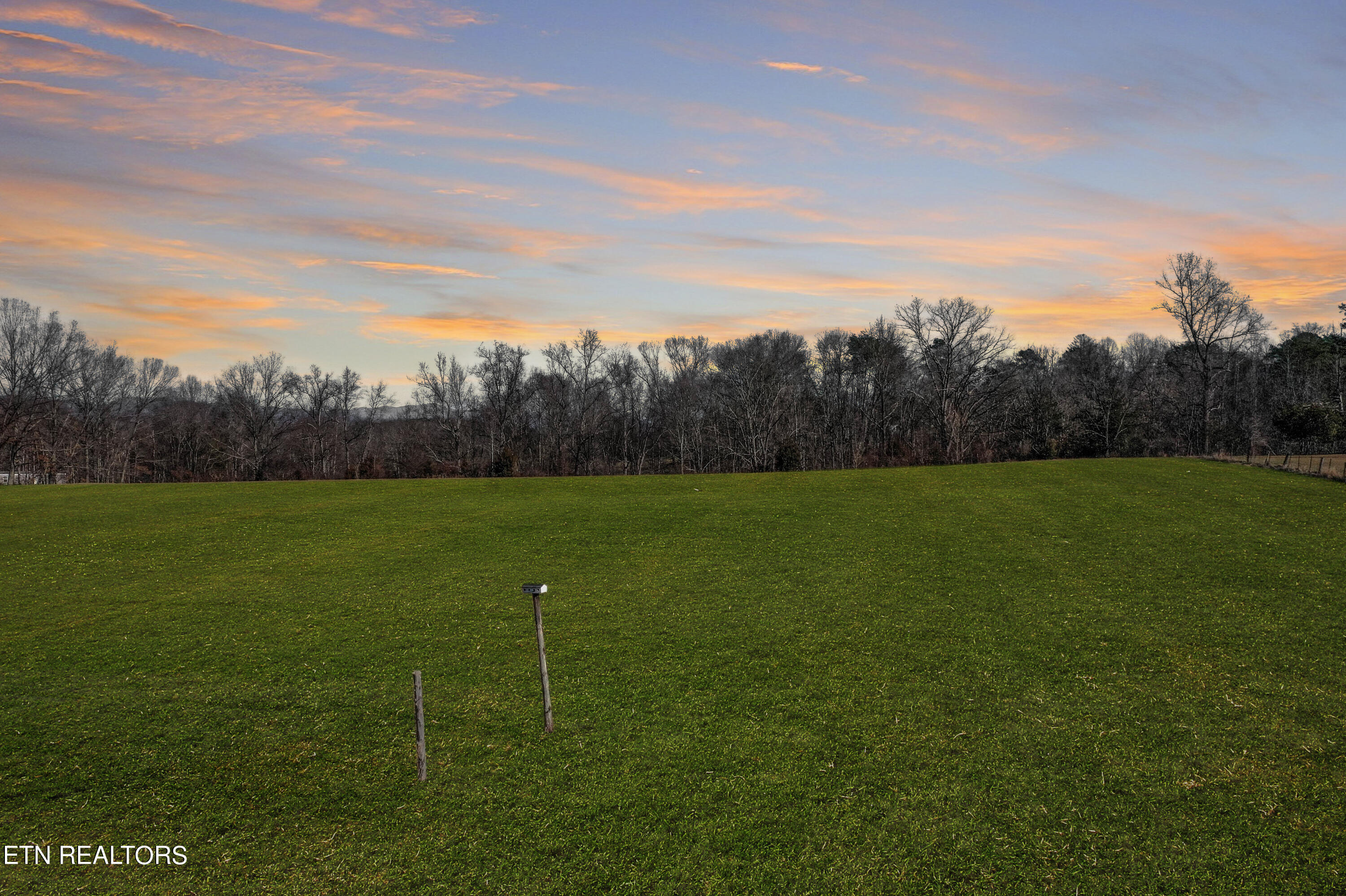 437 Pinecrest Road Jacksboro, TN 37757 - Photo 36 of 43 DJI_0087-3