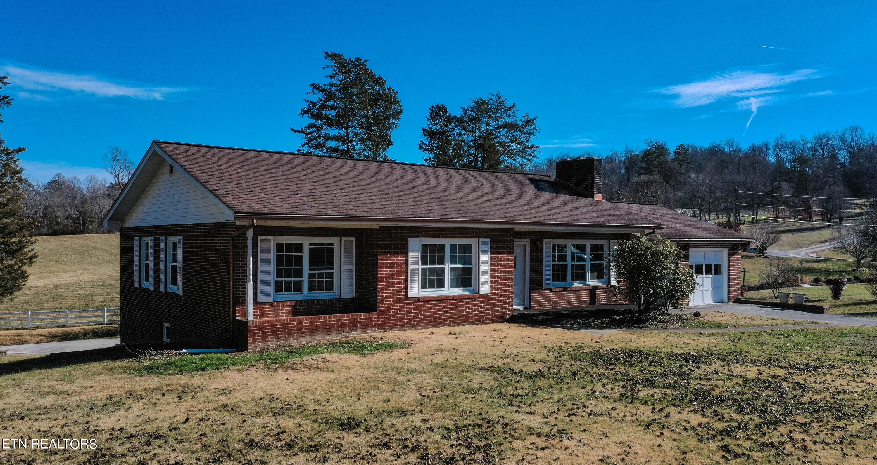 437 Pinecrest Road Jacksboro, TN 37757 - Photo 4 of 43 DJI_0057-3