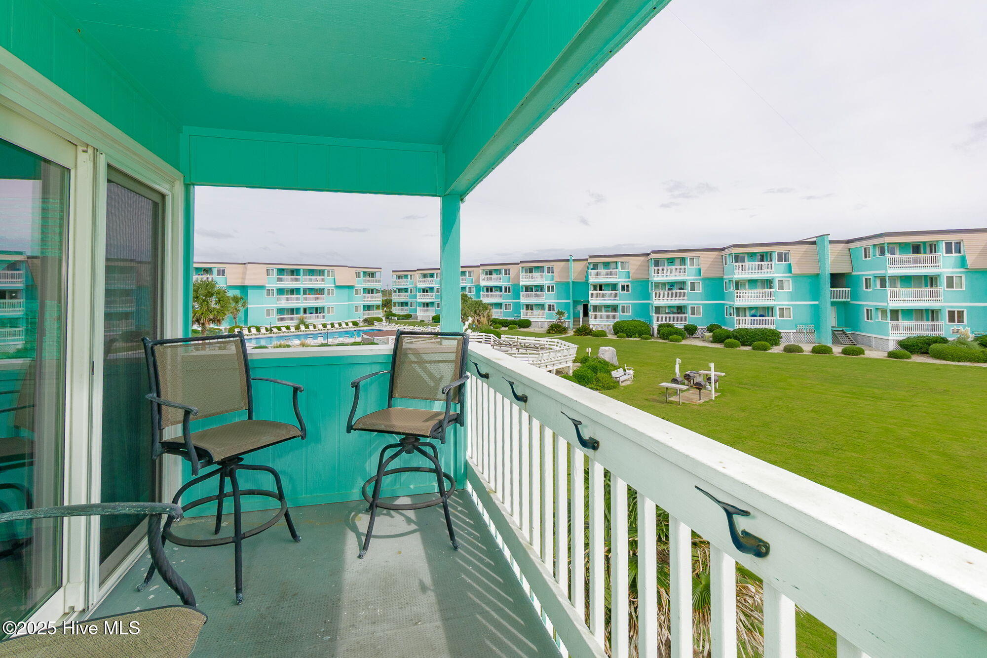 301 Commerce Way, Unit 241 Atlantic Beach, NC 28512 - Photo 15 of 31 11-web-or-mls-chadwick-visuals-sea-spray