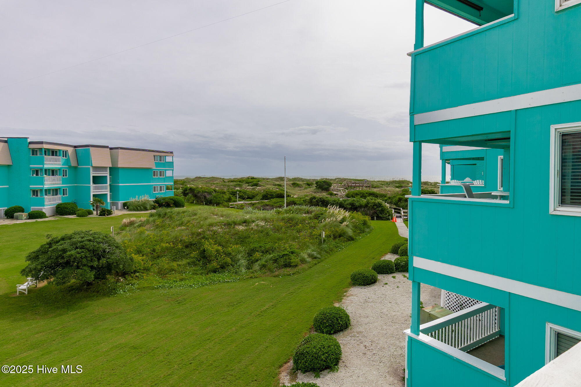 301 Commerce Way, Unit 241 Atlantic Beach, NC 28512 - Photo 17 of 31 12-web-or-mls-chadwick-visuals-sea-spray