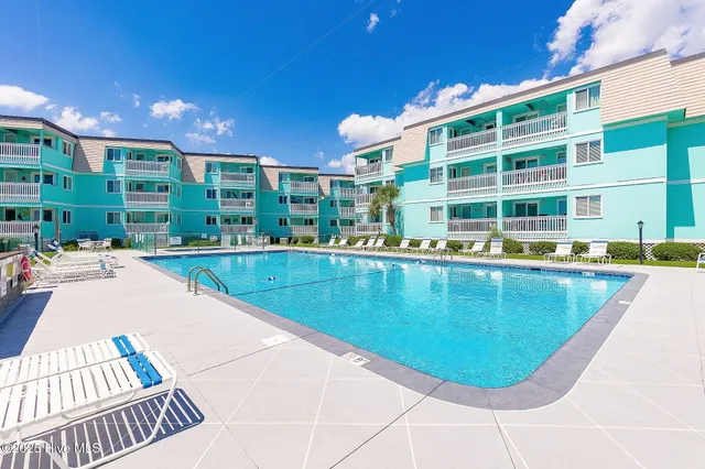 $1,650 | 301 Commerce Way, Unit 241, Atlantic Beach, NC 28512