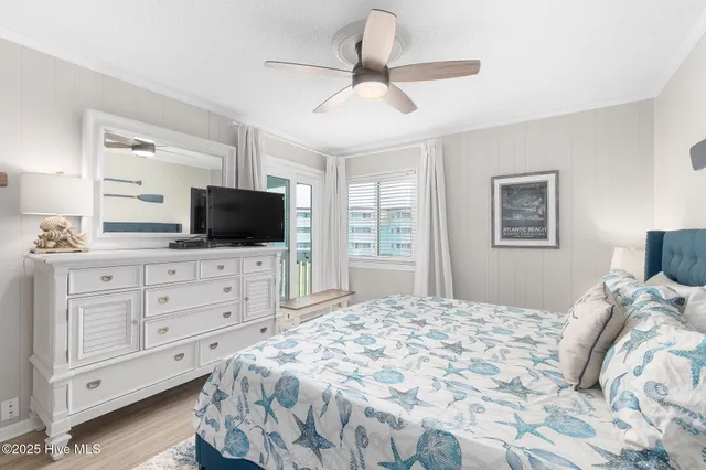 $1,650 | 301 Commerce Way, Unit 241, Atlantic Beach, NC 28512