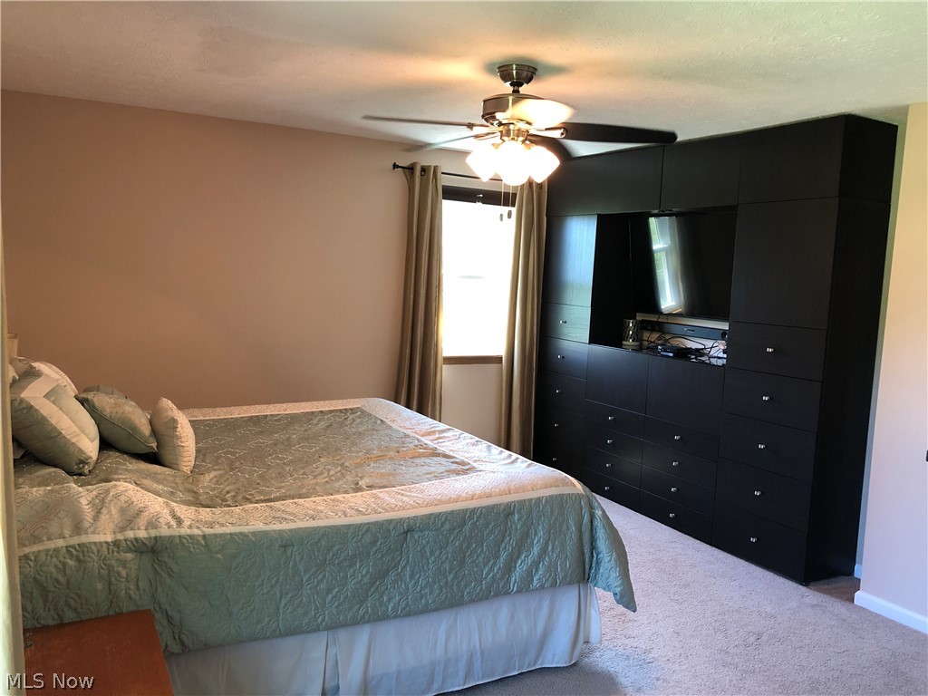 8578 Infirmary Road Ravenna, OH 44266 - Photo 2 of 13 Gallery Image 2