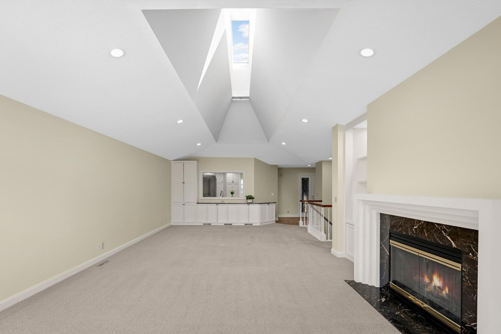 7798 Lochmere Terrace Edina, MN 55439 - Photo 14 of 61