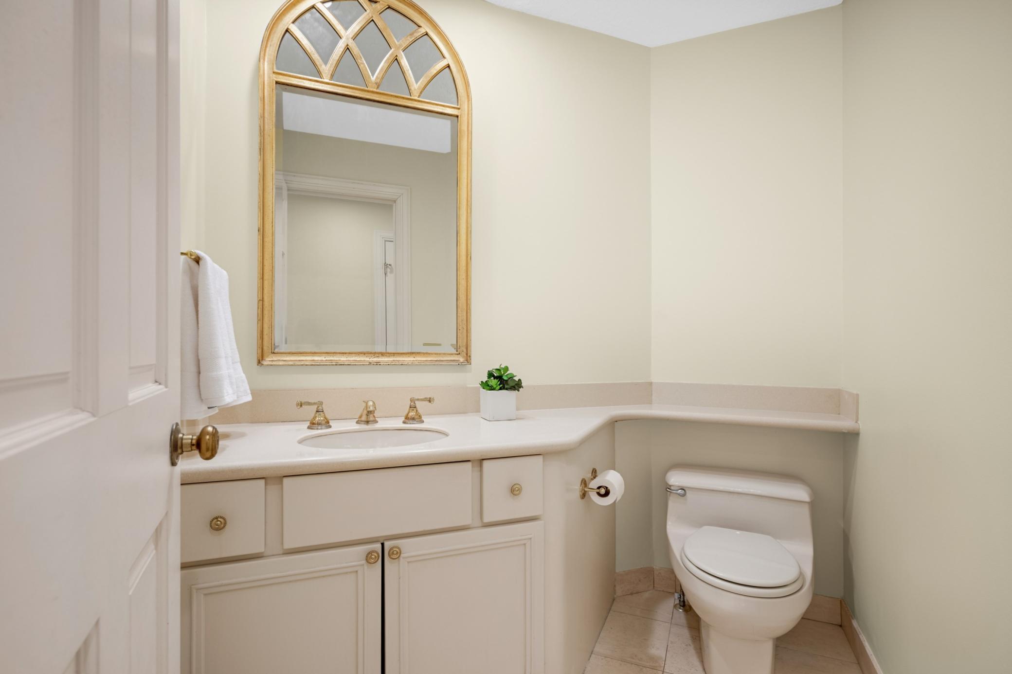 7798 Lochmere Terrace Edina, MN 55439 - Photo 28 of 61