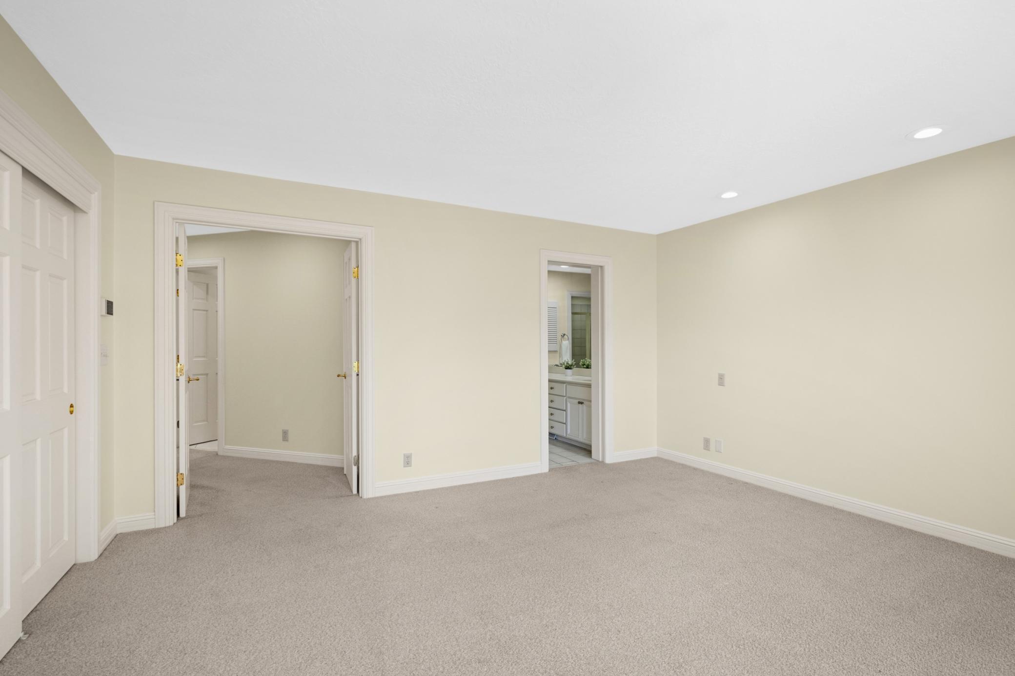 7798 Lochmere Terrace Edina, MN 55439 - Photo 32 of 61
