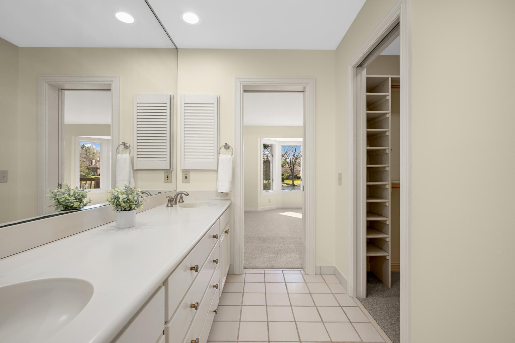 7798 Lochmere Terrace Edina, MN 55439 - Photo 33 of 61