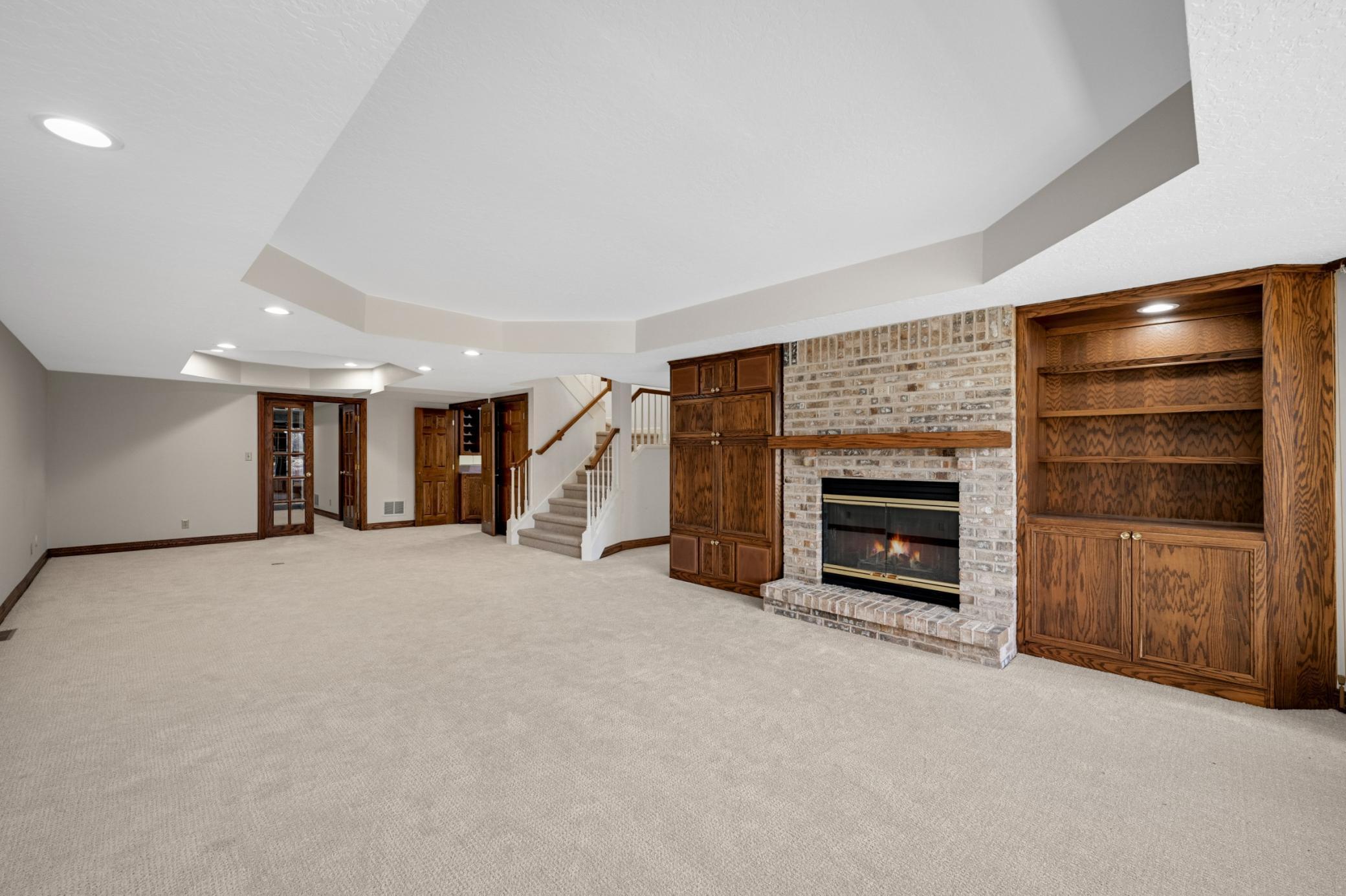 7798 Lochmere Terrace Edina, MN 55439 - Photo 41 of 61