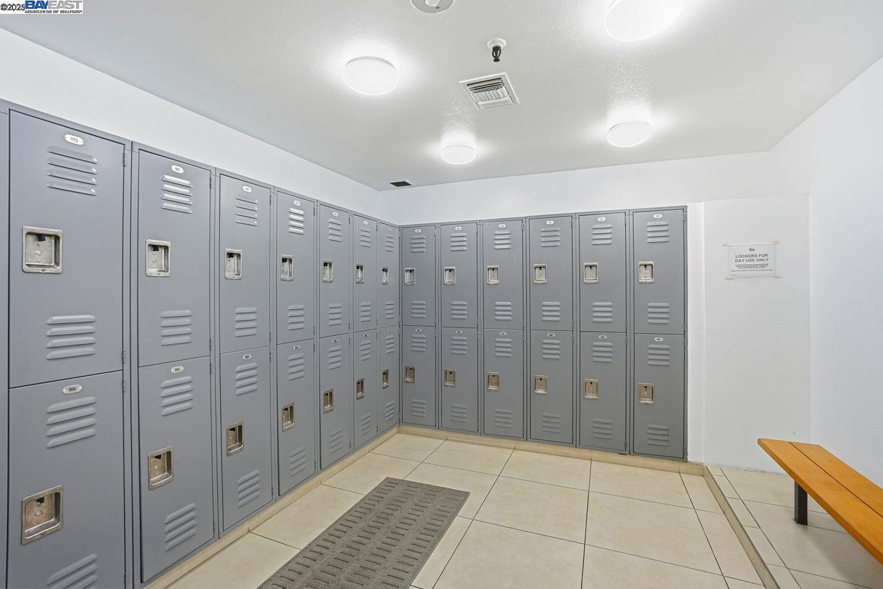 310 North Civic Drive, Unit 102 Walnut Creek, CA 94596 - Photo 24 of 39