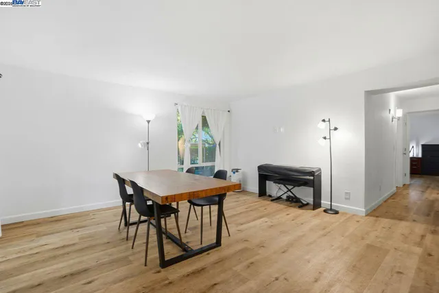 $448,000 | 310 North Civic Drive, Unit 102, Walnut Creek, CA 94596