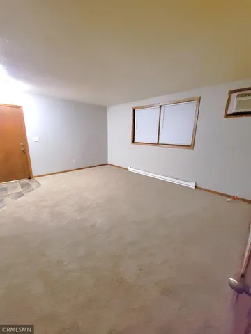 $1,000 | 710 Hillcrest Street, Unit 2, Baldwin, WI 54002