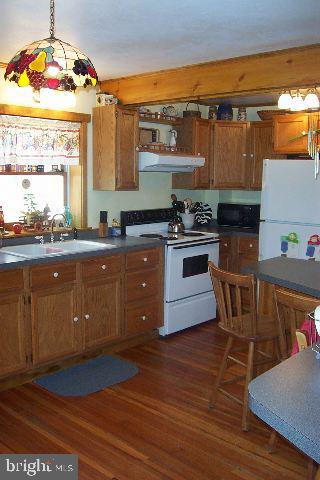4000 Spring Road Shermans Dale, PA 17090 - Photo 9 of 9 Gallery Image 9