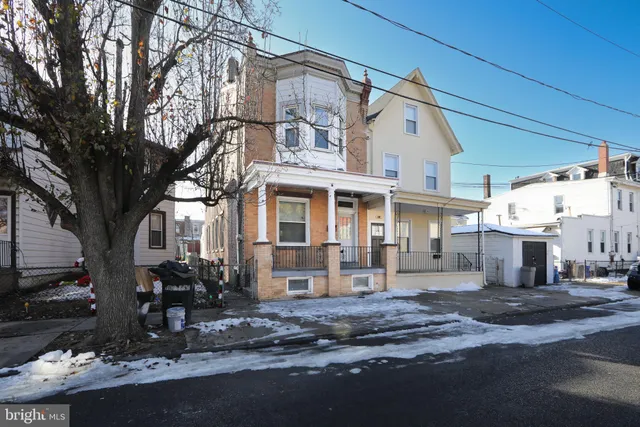 $190,000 | 428 Middlesex Street, Gloucester City, NJ 08030