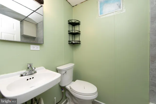 $190,000 | 428 Middlesex Street, Gloucester City, NJ 08030