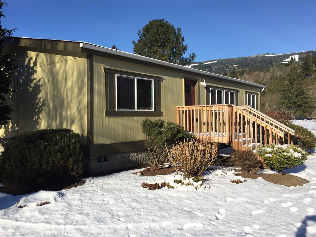 8247 Reece Street Lyman, WA 98263 - Photo 1 of 23 Gallery Image 1