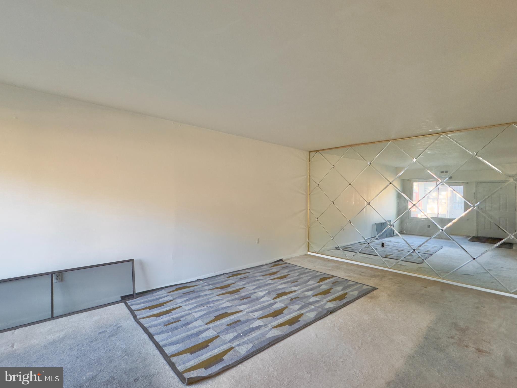 408 Timber Creek Road Lindenwold, NJ 08021 - Photo 8 of 24 Living Room